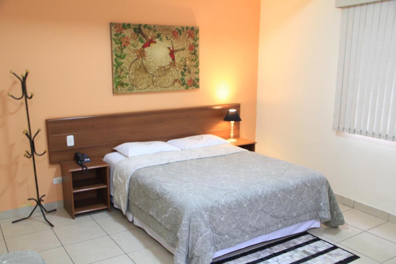 Hotel Valparaiso - Metro Paraiso E 800M Da Av Paulista São Paulo Exteriör bild
