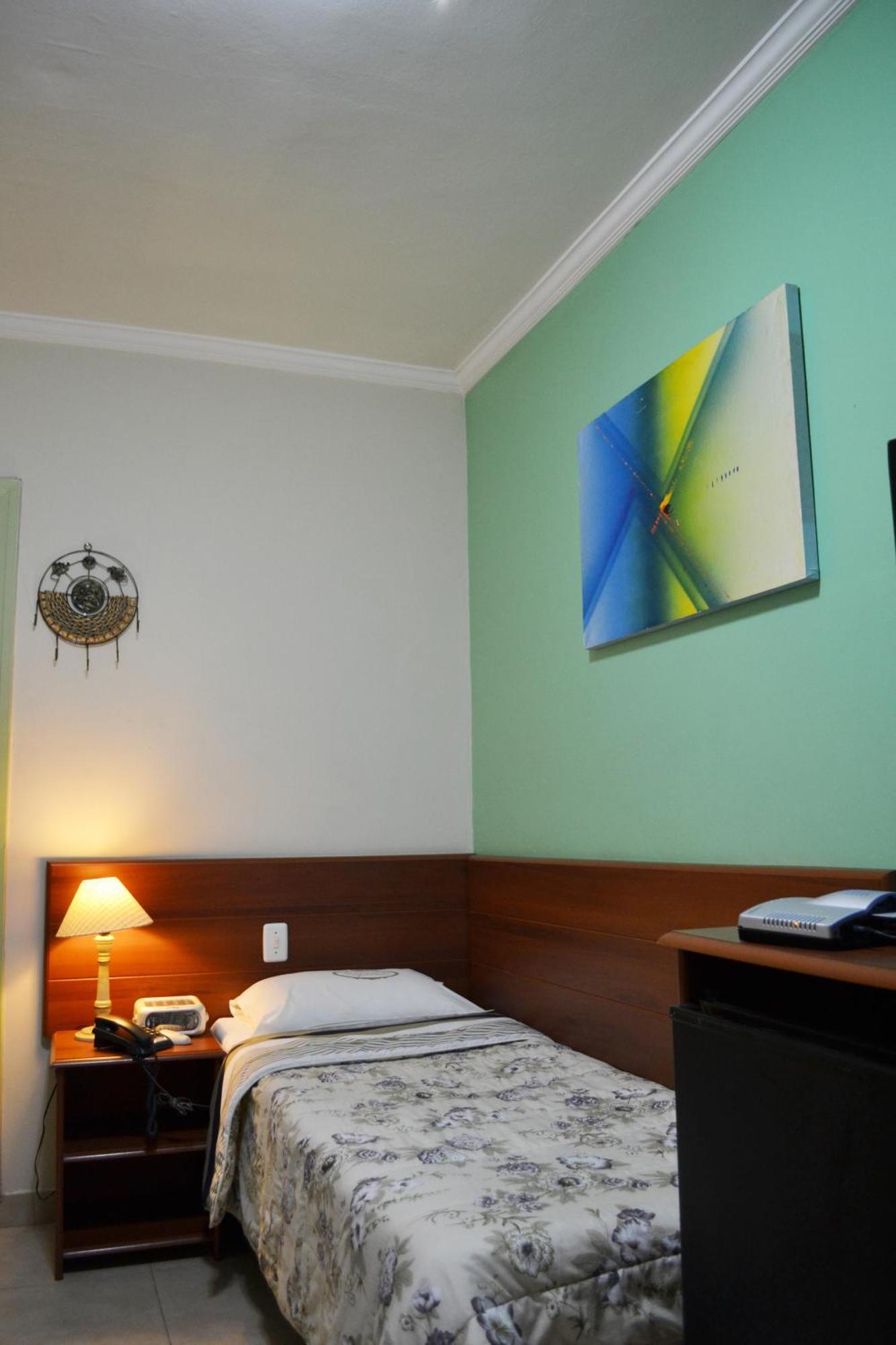 Hotel Valparaiso - Metro Paraiso E 800M Da Av Paulista São Paulo Rum bild